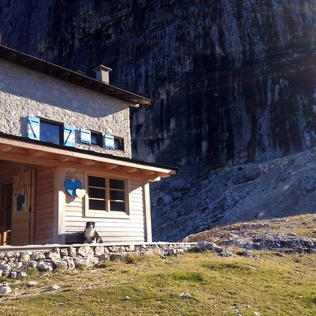 Rifugio Velo Della Madonna Otel San Martino Di Castrozza Dış mekan fotoğraf